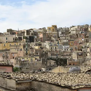 La Corte Di Ibla 2*, Ragusa Italia